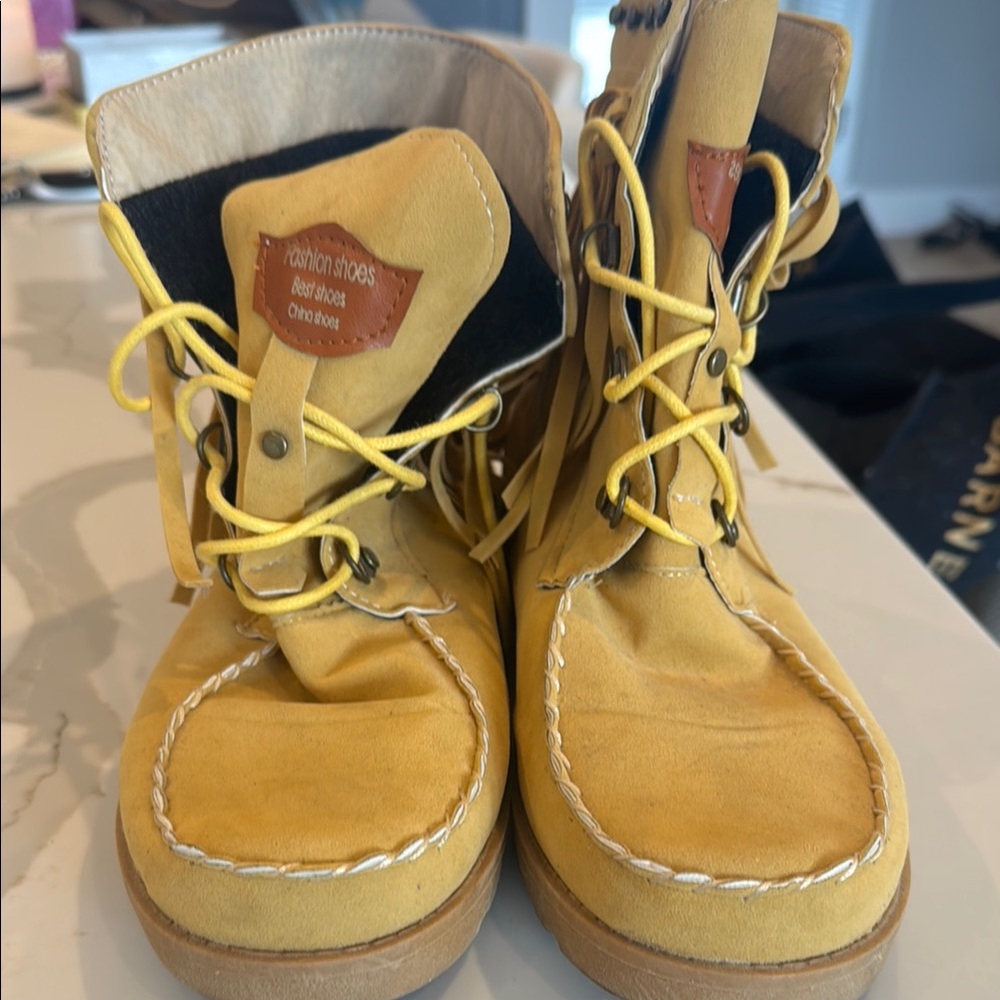Sale 3/15 Yellow women’s moccasins.